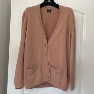 Chanel 100% pure cashmere salmon pink sweater cardigan size 42